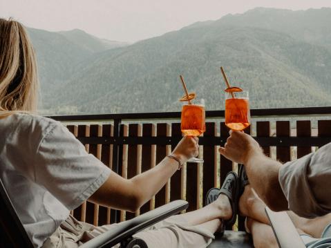 Du kostest den Tag voll aus und lässt es dir so richtig gut gehen! Du kostest den Tag voll aus und lässt es dir so richtig gut gehen!