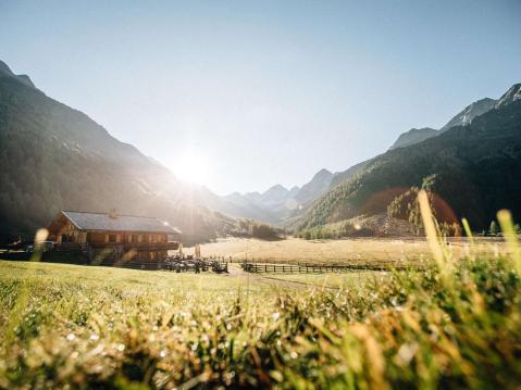 La tua vacanza escursionistica definitiva in Alto Adige La tua vacanza escursionistica definitiva in Alto Adige