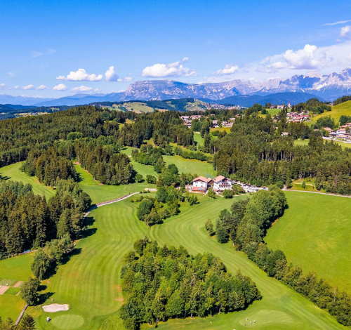 Dein Golfurlaub in Suedtirol Dein Golfurlaub in Suedtirol