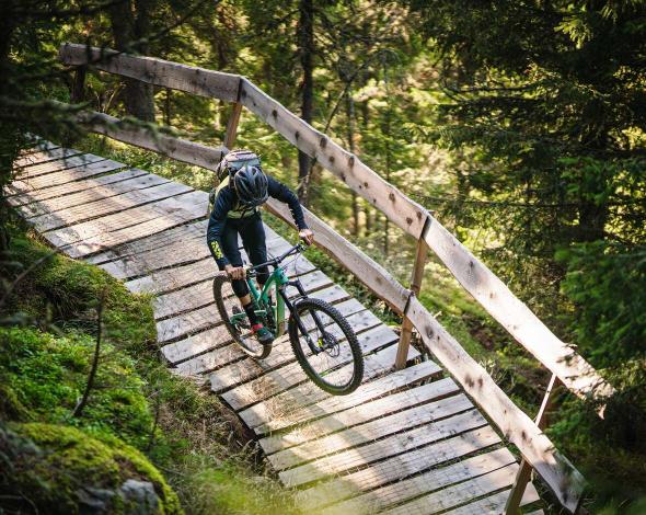 Mit dem Bike on tour! Mit dem Bike on tour!