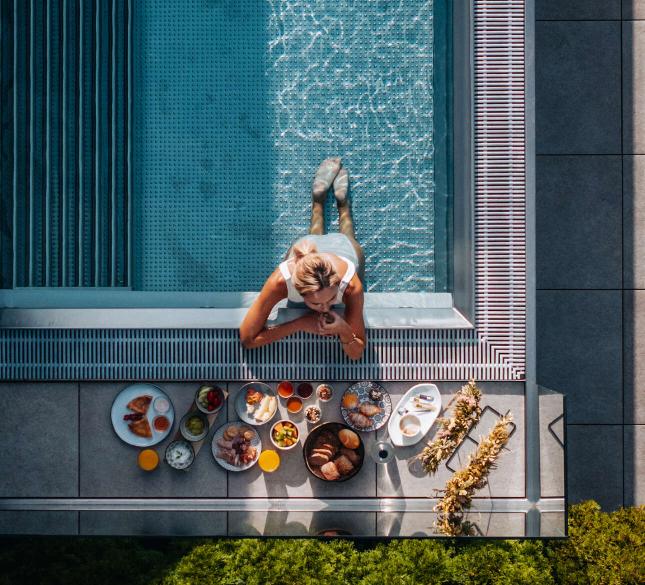 Welcome in probably the coolest adventure hotel in the Alps!